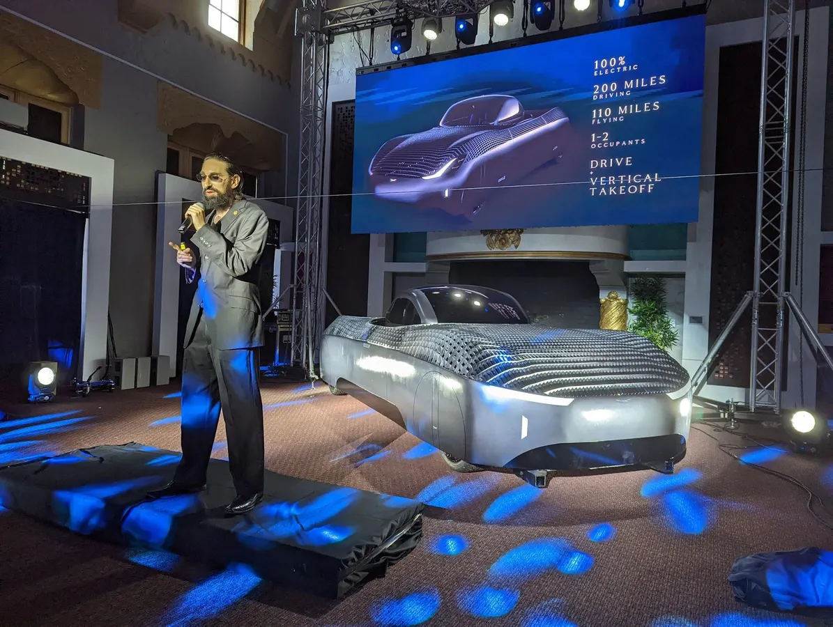 Alef Aeronautics unveils its flying car